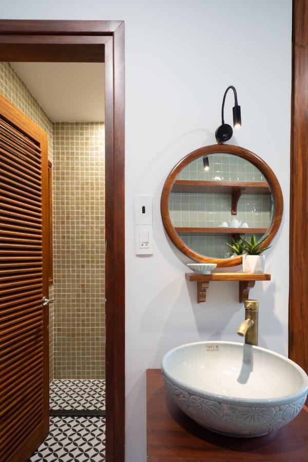Hotel Joohouse Lux Thành Pho Ho Chí Minh Esterno foto