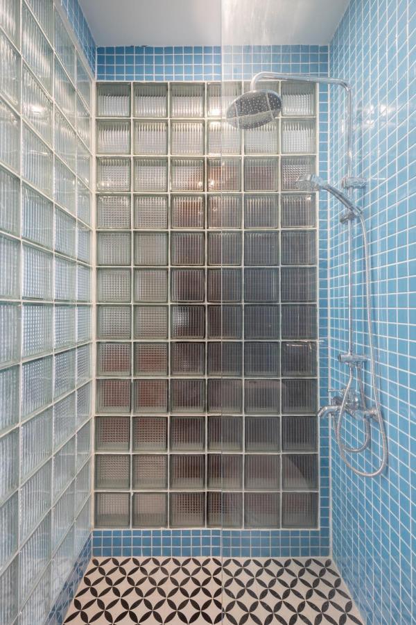 Hotel Joohouse Lux Thành Pho Ho Chí Minh Esterno foto